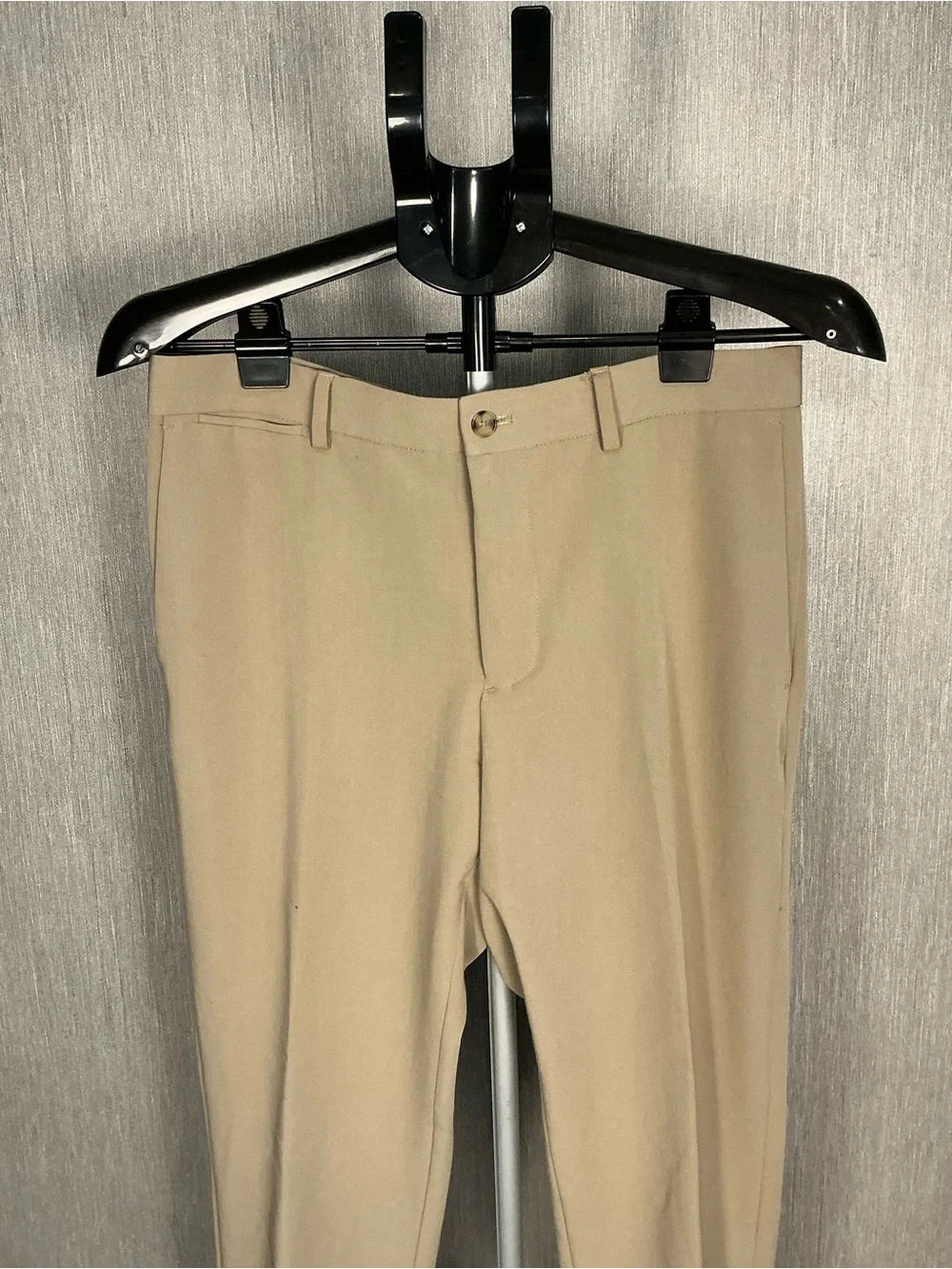 Zara Men's Beige Two-Piece Suit - Blazer & Trousers